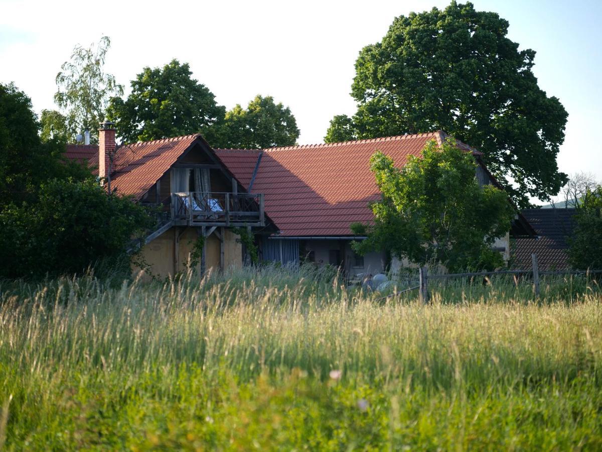 Selanka Off Road Hill View Hotel Moravske Lieskove Bagian luar foto